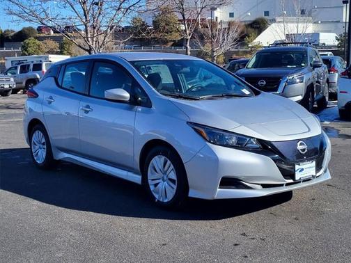 2025 Nissan Leaf S