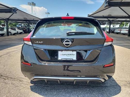 2025 Nissan Leaf S