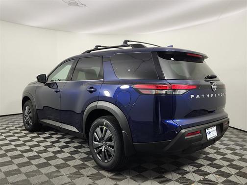 2025 Nissan Pathfinder SV 4WD