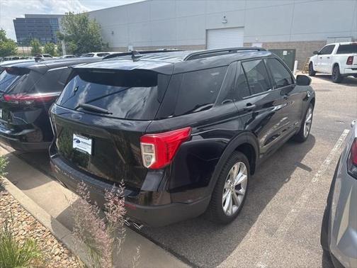 2022 Ford Explorer Platinum