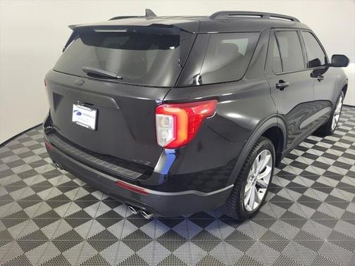 2022 Ford Explorer Platinum