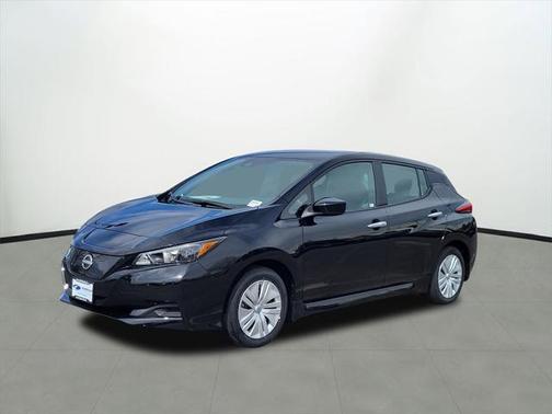 2025 Nissan Leaf S