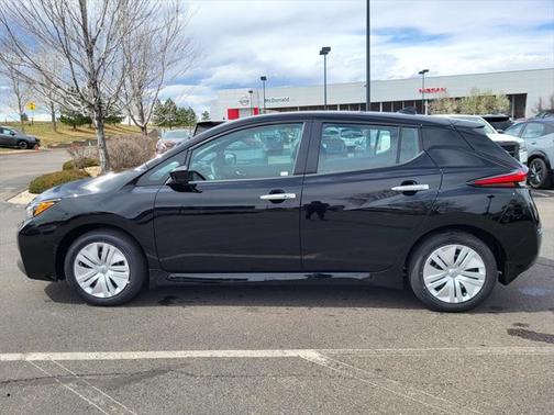 2025 Nissan Leaf S