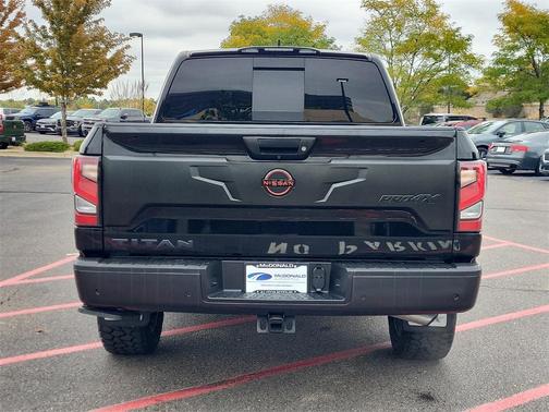 2024 Nissan Titan PRO-4X