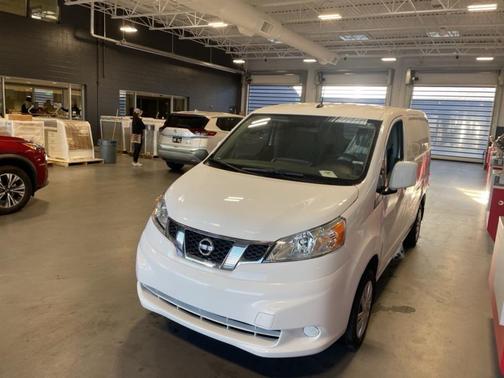 2020 Nissan NV200 SV