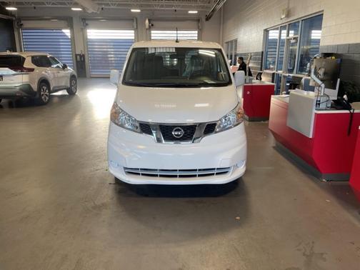 2020 Nissan NV200 SV