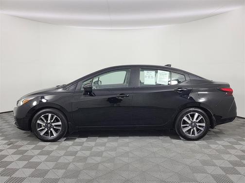 2021 Nissan Versa 1.6 SV