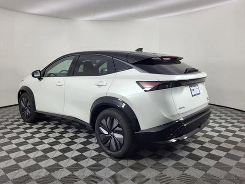 2025 Nissan ARIYA ENGAGE+