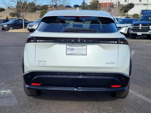 2025 Nissan ARIYA ENGAGE