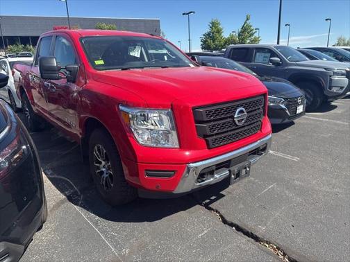 2021 Nissan Titan SV