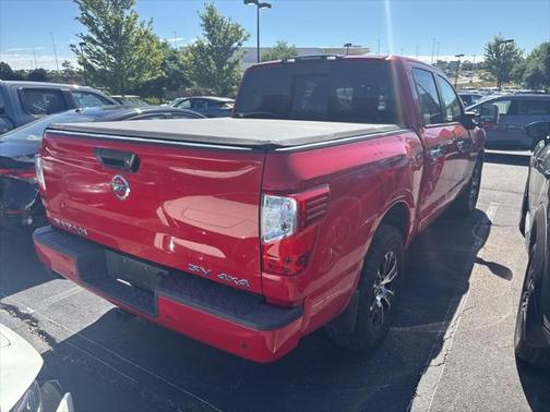 2021 Nissan Titan SV