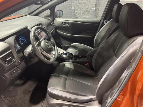 2020 Nissan Leaf SL PLUS 62 kWh
