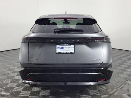 2025 Nissan ARIYA ENGAGE