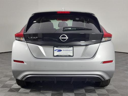 2025 Nissan Leaf S