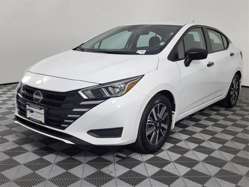 2024 Nissan Versa 1.6 S
