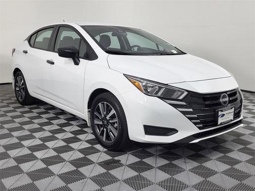 2024 Nissan Versa 1.6 S