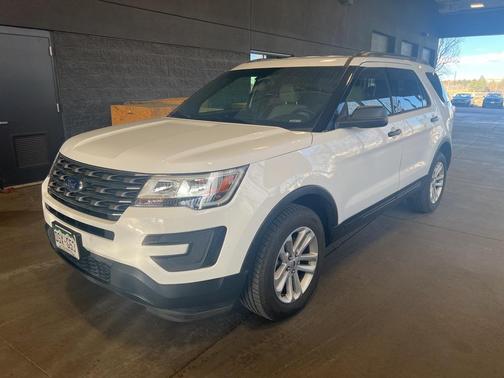 2017 Ford Explorer Base