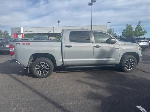2018 Toyota Tundra SR5