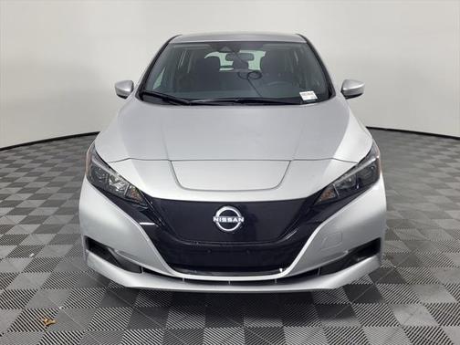 2025 Nissan Leaf S