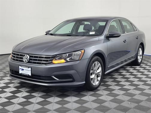 2016 Volkswagen Passat 1.8T S