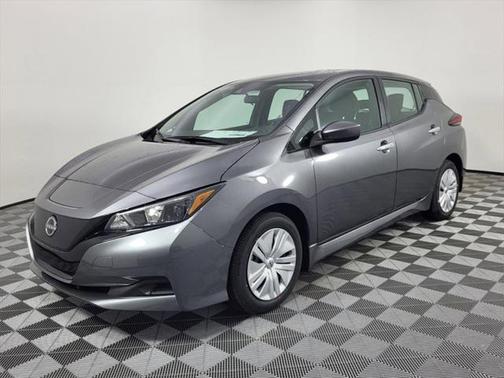 2025 Nissan Leaf S
