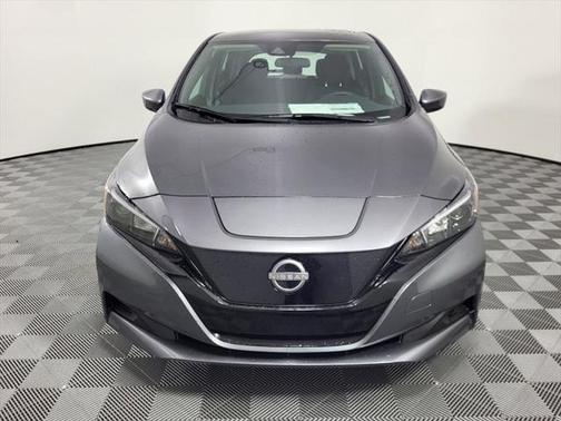 2025 Nissan Leaf S