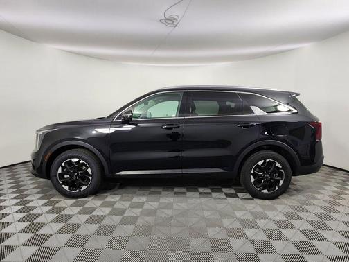 Ebony Black 2024 Kia Sorento S