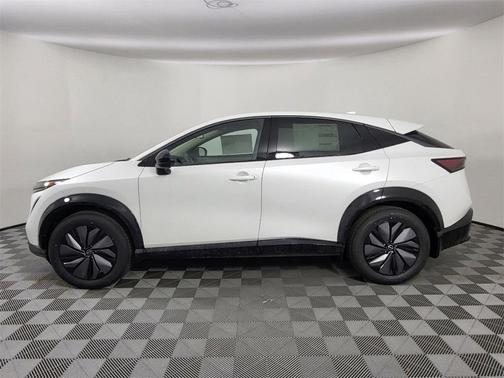 2025 Nissan ARIYA ENGAGE