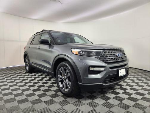 Carbonized Gray Metallic 2023 Ford Explorer XLT