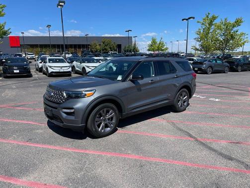 Carbonized Gray Metallic 2023 Ford Explorer XLT