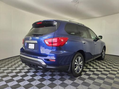 Caspian Blue Metallic 2020 Nissan Pathfinder SL 4WD