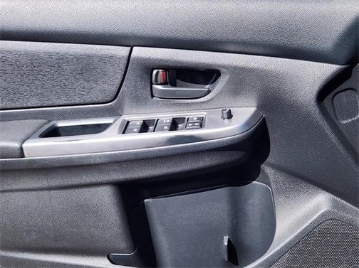 2015 Subaru Impreza 2.0i