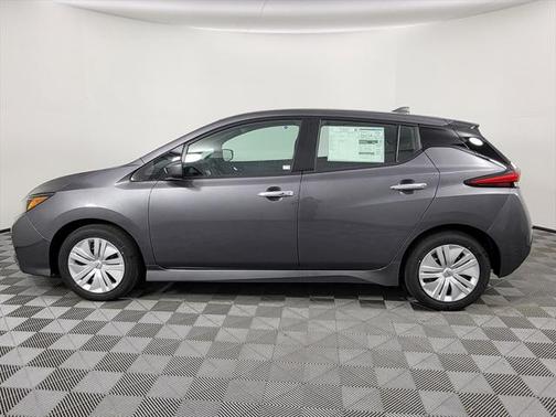 2025 Nissan Leaf S