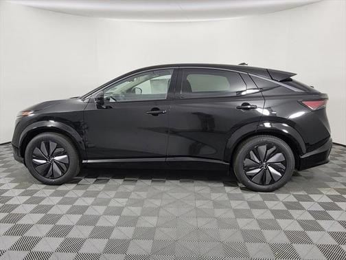 2025 Nissan ARIYA EVOLVE+