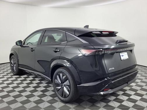 2025 Nissan ARIYA EVOLVE+