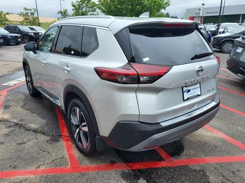 2021 Nissan Rogue SL