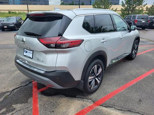2021 Nissan Rogue SL