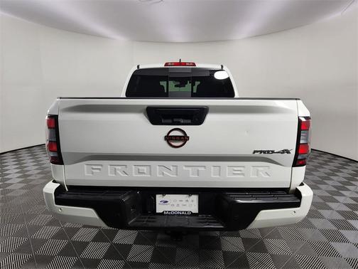 2023 Nissan Frontier PRO-4X