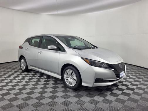 2025 Nissan Leaf S