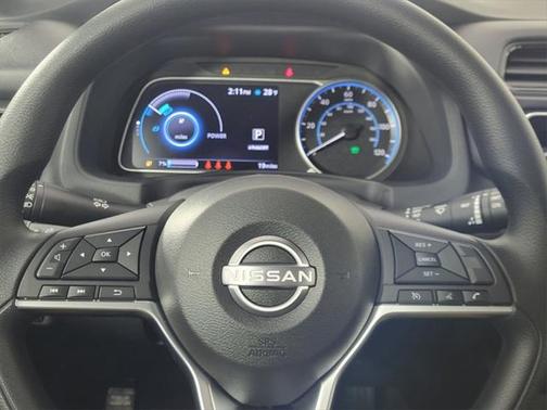 2025 Nissan Leaf S