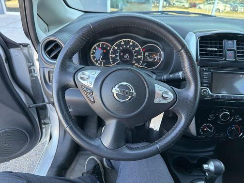 2015 Nissan Versa Note SR