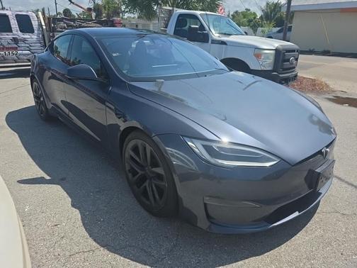 Midnight Silver Metallic 2021 Tesla Model S Plaid