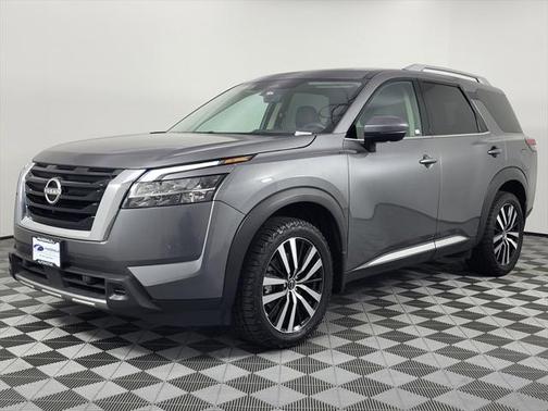 2023 Nissan Pathfinder Platinum 4WD