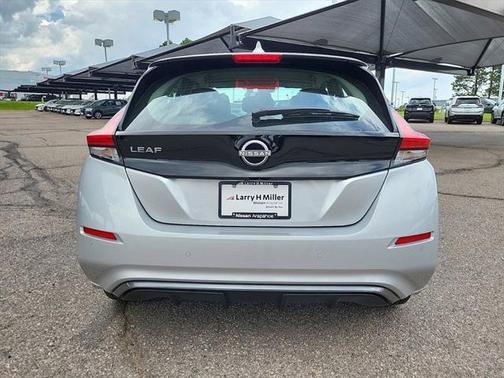 2025 Nissan Leaf S