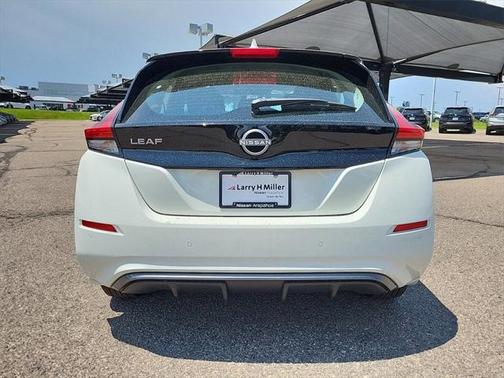 2025 Nissan Leaf S
