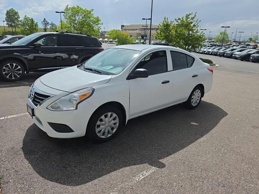 Fresh Powder 2015 Nissan Versa 1.6 S