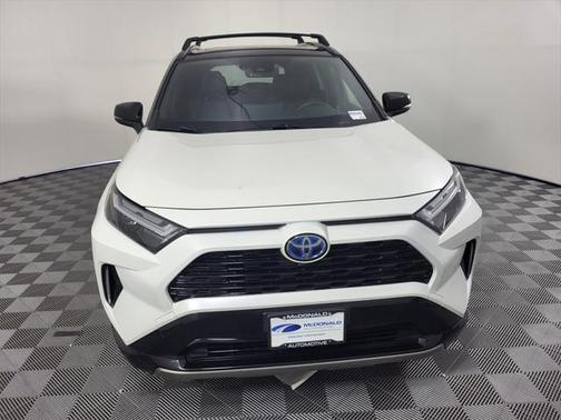 2022 Toyota RAV4 Hybrid SE
