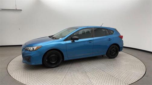 2017 Subaru Impreza 2.0i