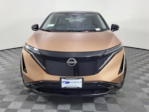 2025 Nissan ARIYA PLATINUM+