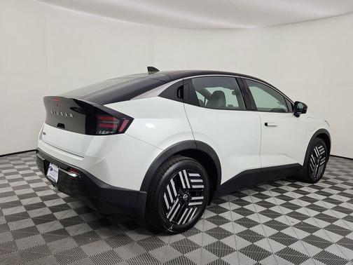 2026 Nissan Leaf SV+